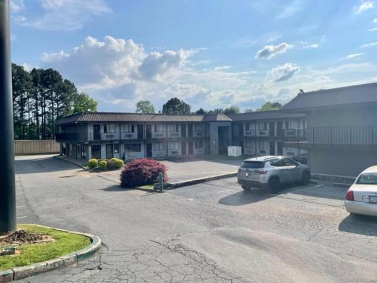 Western Inn Marietta Smyrna Exterior photo